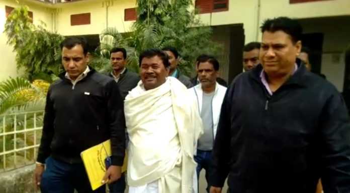 झारखंड के पूर्व मंत्री बंधु तिर्की को सीबीआई ने किया गिरफ्तार जेोवीएम से निष्कासित विधायक बंधु तिर्की