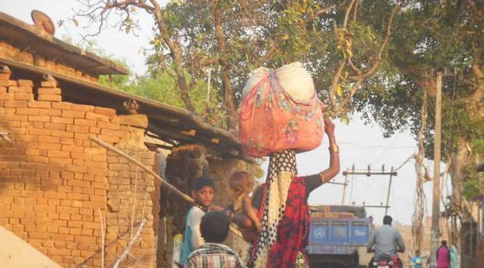 मलिकाइन के पाती- पोखरा में मछरी, नौ-नौ कुटिया बखरा