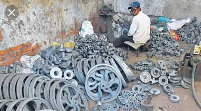 कर्ज माफी का खामियाजा मिडिल क्लास के सिर!