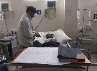 मां और दो बेटियों पर तेेजाब उड़ेल दिया, मां गंभीर रूप से जख्मी