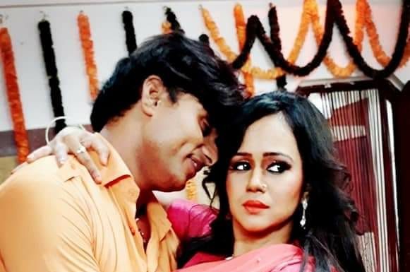 प्यार होता है दीवाना सनम में रोहित राज व गुंजन के प्रेम के चर्चे