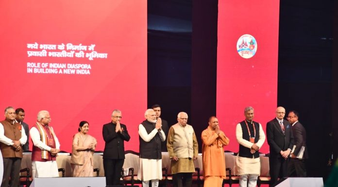 देश में लूट होती रही और कांग्रेस सरकार देखती रहीः नरेंद्र मोदी