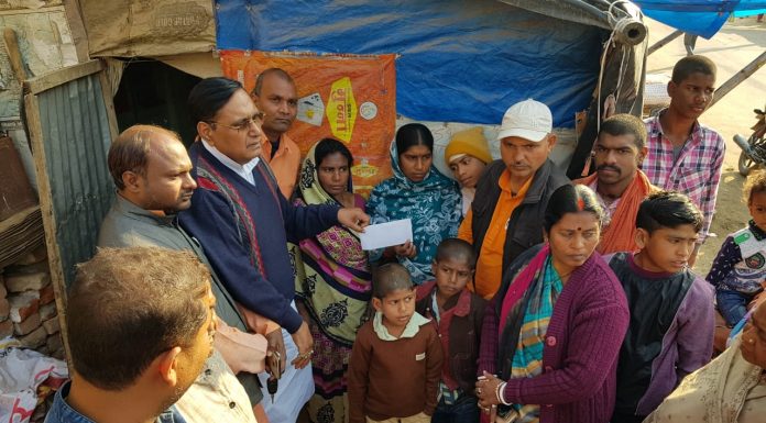 भाजपा के बिहार प्रदेश प्रवक्ता ने की दलित परिवार की आर्थिक मदद