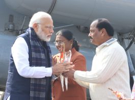 किसान वोट बैंक नहीं, बल्कि अन्नदाता हैंः प्रधानमंत्री