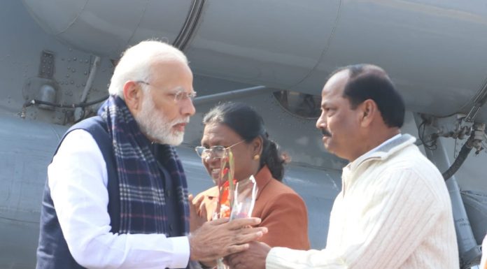 किसान वोट बैंक नहीं, बल्कि अन्नदाता हैंः प्रधानमंत्री