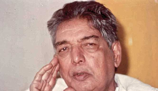 दिलदार शायर कैफी आजमीः दबा-दबा सा सही, दिल में प्यार है कि नहीं