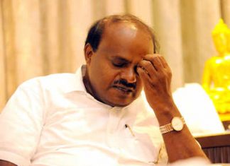 संकट में कर्नाटक की जेडीएस-कांग्रेस गठबंधन सरकार