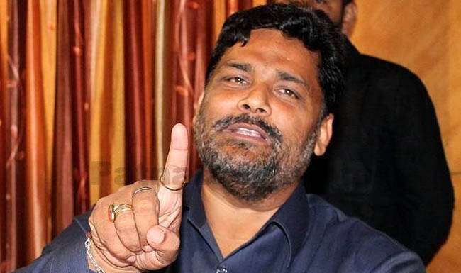 पप्पू यादव का कांग्रेस को समर्थन, तेजस्वी को राजा का बेटा बताया