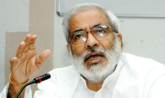 रघुवंश के बयान ने महागठबंधन के घटक दलों में मचा दी है खलबली