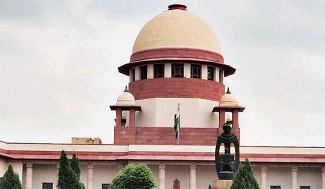 सवर्ण आरक्षण पर रोक नहीं लगेगी, लेकिन कोर्ट सुनवाई करेगा