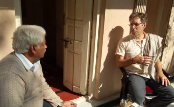 वाराणसी में तानसेन की तलाश में भटक रहा एक विदेशी वैज्ञानिक