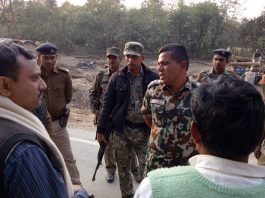 इधर डीजीपी गरज रहे थे, उधर बदमाश गोलियां बरसा रहे थे