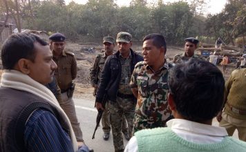 इधर डीजीपी गरज रहे थे, उधर बदमाश गोलियां बरसा रहे थे