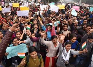 गम और गुस्से से उबला बिहार, पुलवामा कांड के शहीदों को किया नमन