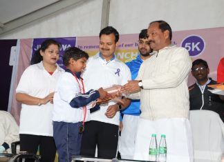 कैंसर के खिलाफ दौड़ी रांची, गवर्नर ने दिखाई हरी झंडी, सीएम भी शामिल