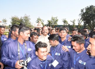 झारखंड के 69 को दुबई में नौकरी मिलने पर सीएम की शुभकामनाएं