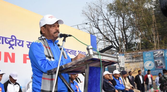 यातायात नियमों का पालन डर से नहीं, अच्छे नागरिक के नाते करें