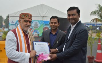 30 वें सड़क सुरक्षा सप्ताह समारोह में सम्मानित हुए सीवान के अर्जुन