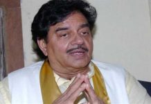 शत्रुघ्न सिन्हा ने खुद ही भाजपा से दरकिनार होने की इबारत लिखी शत्रुघ्न सिन्हा