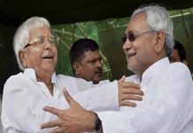 लालू यादव तो भ्रष्ट साबित हो चुके हैं, फिर भी उनके इतने दीवाने क्यों हैं? वक्त-वक्त की बात है- 2015 की दोस्ती