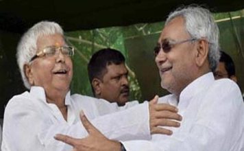 लालू यादव तो भ्रष्ट साबित हो चुके हैं, फिर भी उनके इतने दीवाने क्यों हैं? वक्त-वक्त की बात है- 2015 की दोस्ती