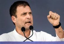 मंगलवार राहुल गांधी के लिए अमंगलकारी रहा, उन्हें दो बड़े झटके लगे बीजेपी का आरोप है कि कोरोना वायरस से उत्पन्न हुए संकट की इस घड़ी में कांग्रेस के युवराज राहुल गांधी झूठ बोलने से बाज नहीं आ रहे हैं। बिहार प्रदेश उपाध्यक्ष राजीव रंजन ने यह आरोप लगाया है