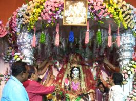 हावड़ा में महाभोज के साथ 6000 श्रद्धालुओं को बांटा गया प्रसाद