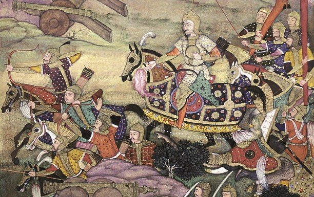 इतिहास से जरूर सीखिए, पर दोहराने की कोशिश से बचिए