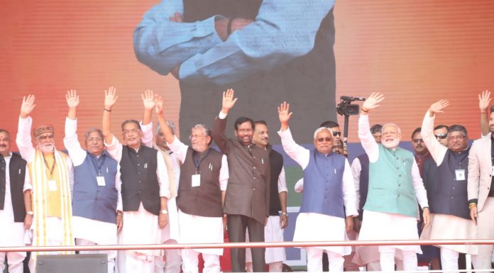 बिहार में लालटेन को हमेशा के लिए बुझाने का संकल्पः सुशील मोदी