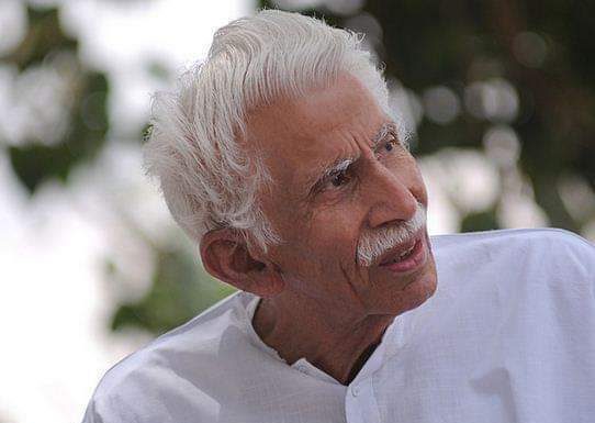 गंगा की लहरें आज बेचैन रहीं अपने बेटे की याद में