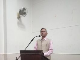 पैंसठ वर्षीय पिता ने प्रोफेसर पुत्र को लिखा पत्र, दी ऐसी सलाह