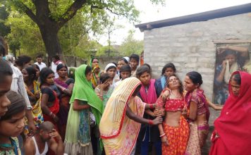 बेटी के हाथ पीले करने की साध लिए चल बसा एक पिता दुर्घटना के बाद विलाप करते परिजन