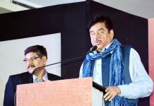 भाजपा के शत्रु को अंततः कांग्रेस ने कबूल कर लिया शत्रुघ्न सिन्हा के साथ आनंद माधव