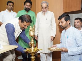 स्वास्थ्य क्षेत्र में बहुत खिलवाड़ होते रहे हैः राम बहादुर राय स्वस्थ भारत विकसित भारत विषय पर हुआ संवाद