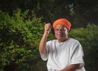 बलिया में वीरेंद्र सिंह मस्त की अभी से दिखने लगी है मस्ती बलिया के BJP प्रत्याशी वीरेंद्र सिंंह मस्त