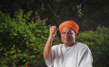 बलिया में वीरेंद्र सिंह मस्त की अभी से दिखने लगी है मस्ती बलिया के BJP प्रत्याशी वीरेंद्र सिंंह मस्त