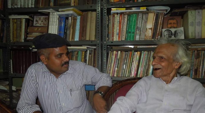 जब हिंदी के कमर एतना नाजुक बा, त ओकरा टूटिये जाये में भलाई बा कृष्ण बिहारी मिश्र (दायें) के साथ लेखक निराला