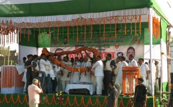 बिहार में लालटेन युग का खात्मा, गांवों में पहुंचाई बिजलीः नीतीश नवादा में चुनावी कार्यक्रम में बिहार के मुख्यमंत्री नीतीश कुमार