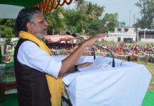 दलित-पिछड़े और युवा ही एनडीए की ताकत हैंः सुशील मोदी कटिहार की चुनावी सभा को संबोधित करते उपमुख्यमंत्री सुशील मोदी