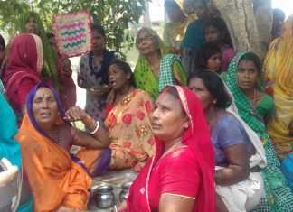 बिहार में सारण जिले के लिए खूनी साबित हुआ शनिवार का दिन दुर्घटना में तीन महिलाओं की मौत के बाद मचा कोहराम