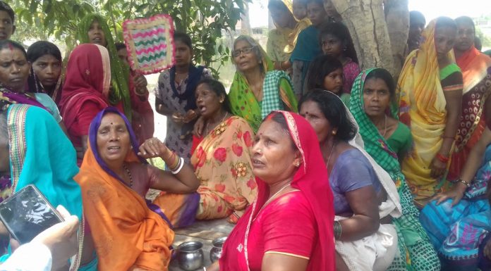 बिहार में सारण जिले के लिए खूनी साबित हुआ शनिवार का दिन दुर्घटना में तीन महिलाओं की मौत के बाद मचा कोहराम