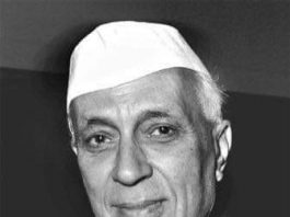 पंडित जवाहर लाल नेहरू को मैंने कभी नहीं देखा! जवाहर लाल नेहरू के आखिरी कुछ दिन काफी द्वंद्व के रहे। नास्तिक नेहरू अंतिम महीनों में आस्था और अनास्था के दरम्यान डोल रहे थे।