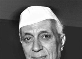 पंडित जवाहर लाल नेहरू को मैंने कभी नहीं देखा! जवाहर लाल नेहरू के आखिरी कुछ दिन काफी द्वंद्व के रहे। नास्तिक नेहरू अंतिम महीनों में आस्था और अनास्था के दरम्यान डोल रहे थे।