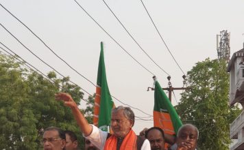 5वें चरण की वोटिंग के बाद हार तय देख बौखला गया है विपक्ष चुनाव प्रचार करते सुशील कुमार मोदी