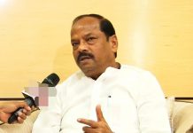 झारखंड सरकार पूरी तरह चुनावी मोड में आ गयी है झारखंड के मुख्यमंत्री रघुवर दास (फाइल फोटो)