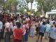 बस में बिजली करंट दौड़ा, 3 लोगों की मौत, 27 घायल दुर्घटना के बाद जुटी भीड़