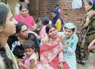 तालाब में डूबने से 2 किशोरों की मौत, मिला 4-4 लाख मुआवजा डूबने से दो बच्चों की मौत के बाद परिजनों में मचा कोहराम