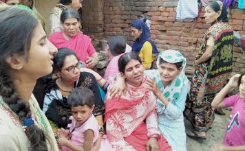 तालाब में डूबने से 2 किशोरों की मौत, मिला 4-4 लाख मुआवजा डूबने से दो बच्चों की मौत के बाद परिजनों में मचा कोहराम