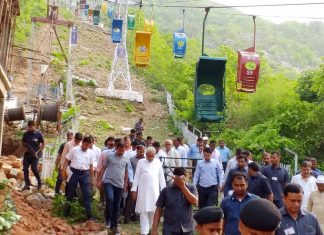 राजगीर के अलावा 8 और स्थानों पर बनेगा रोप वेः नीतीश राजगीर में रोप वे निर्माण का मुआयना करते मुख्यमंत्री नीतीश कुमार