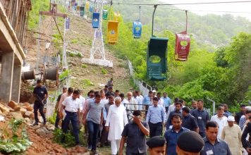 राजगीर के अलावा 8 और स्थानों पर बनेगा रोप वेः नीतीश राजगीर में रोप वे निर्माण का मुआयना करते मुख्यमंत्री नीतीश कुमार